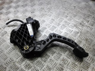 педаль сцепления Volkswagen Golf 6 поколение 2010, 1.6 л., дизель, МКПП, универсал, 1K0721796E