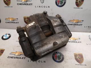 суппорт передний левый Buick Encore 1 поколение [рестайлинг] 2018, 1.4 л., бензин, АКПП, 42592102