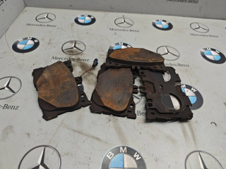 тормозные колодки Mercedes-Benz GLC-Класс X253 [рестайлинг] 2020, 2.0 л., бензин, полный привод, правый руль