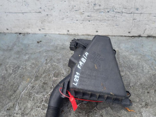 корпус воздушного фильтра Skoda Fabia 1 поколение [рестайлинг] 2006, 1.9 л., дизель, 5МКПП, синий, универсал