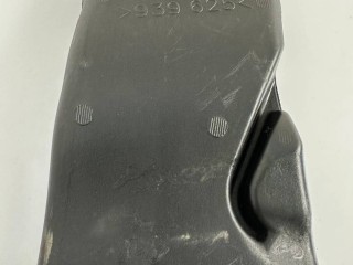 воздуховод печки BMW 4 серия F32/F33 [рестайлинг] 2019, 2.0 л., B47 D20 A, дизель, АКПП, синий, лифтбэк, полный привод, правый руль, 64227241533