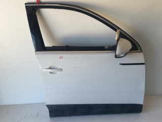 дверь передняя правая Volkswagen Tiguan 1 поколение 2008, 2.0 л., CAWA, бензин, АКПП, внедорожник 5 дв., полный привод, 5N0831056B