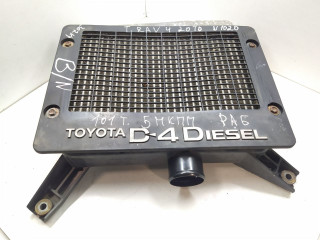 интеркулер Toyota RAV4 2 поколение (XA20) 2003, 2.0 л., дизель, МКПП, полный привод, 27040