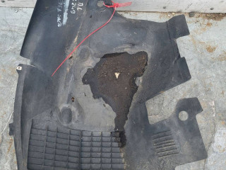 защита арок передняя левая (подкрылок) Renault Scenic 1 поколение [рестайлинг] 2002, 1.6 л., бензин, 5МКПП, минивэн