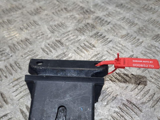 замок багажника Audi A3 8L 1999, 1.9 л., дизель, 5МКПП, хетчбэк 5 дв., 8L0827520C