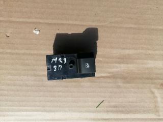 кнопка стеклоподъемника Chevrolet Cruze 2 поколение 2016, 1.4 л., бензин, седан, 13408450