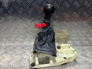 кулиса Kia Sportage 2 поколение 2005, 2.0 л., бензин, 5МКПП, внедорожник 5 дв.