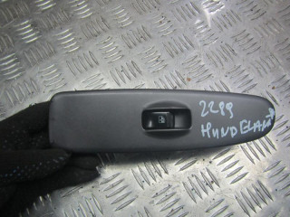 кнопка стеклоподъемника Hyundai Elantra XD [рестайлинг] 2003, 1.6 л., бензин, МКПП, хетчбэк 5 дв., 935752D000