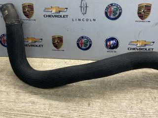 патрубок радиатора Chevrolet Traverse 2 поколение 2018, 3.6 л., бензин, АКПП, 84395579