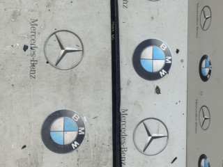 молдинг лобового стекла BMW X1 F48 2018, 2.0 л., бензин, АКПП, 7350610