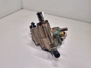 ТНВД Audi A4 B7 2008, 2.0 л., TFSI, бензин, МКПП, кабриолет, передний привод, 06F127025H