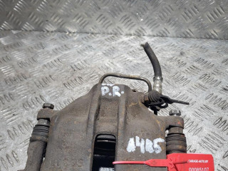 суппорт передний правый Audi A4 B5 1995, 1.6 л., бензин, 5МКПП, седан