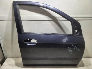 дверь передняя правая Hyundai Getz 1 поколение [рестайлинг] 2007, 1.4 л., бензин, МКПП, черный, хетчбэк 5 дв.