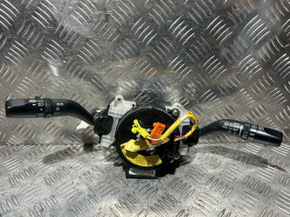 переключатель подрулевой (стрекоза) Mazda 6 GG 2003, 2.0 л., дизель, 5МКПП, универсал, 17D318