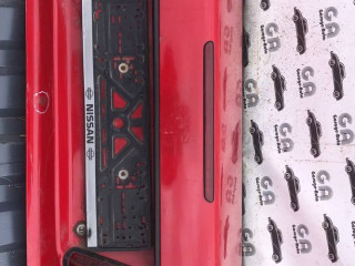 крышка багажника (дверь 3-5) Nissan Almera N15 1997, седан