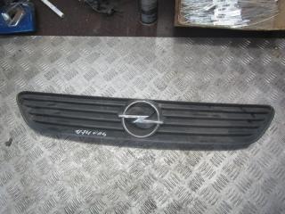 решетка радиатора Opel Astra G 2001, 1.6 л., бензин, МКПП, универсал, 900588120
