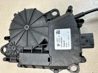 активатор замка багажника Alfa Romeo Stelvio 1 поколение 2018, 2.0 л., АКПП, серый, внедорожник 5 дв., полный привод, 6701065090