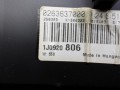 щиток приборов (приборная панель) Volkswagen Golf 4 поколение 2002, 1.4 л., бензин, МКПП, хетчбэк 5 дв., 1J0920806 - фото №2