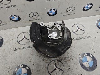 кулак поворотный левый BMW 4 серия F32/F33 2014, 2.0 л., бензин, купе, 6799097