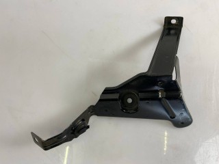 кронштейн (крепление) Maserati Levante 1 поколение 2017, 3.0 л., A630HP, дизель, АКПП, blue, внедорожник 5 дв., полный привод, правый руль