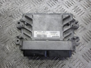блок управления двигателем Dacia Sandero 1 поколение 2009, 1.4 л., бензин, МКПП, хетчбэк 5 дв., 8200856659
