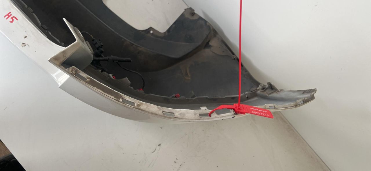 бампер задний Volkswagen Tiguan 1 поколение 2008, 2.0 л., CAWA, бензин, АКПП, внедорожник 5 дв., 5N0807421, 5N0807417 - фото №1