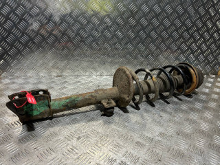 стойка передняя левая Dacia Duster 1 поколение 2013, 1.5 л., K9K 898, дизель, 6МКПП, внедорожник 5 дв.