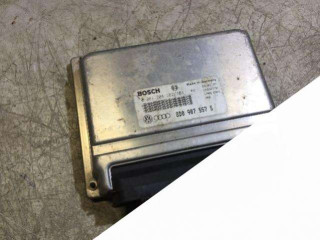 блок управления двигателем Audi A4 B5 1997, 1.8 л., бензин, 8D0907557S, 0261204182, 0261204183