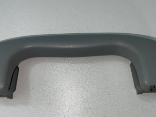 ручка внутренняя потолочная Chevrolet Equinox 3 поколение 2020, 1.5 л., бензин, АКПП, внедорожник 5 дв.