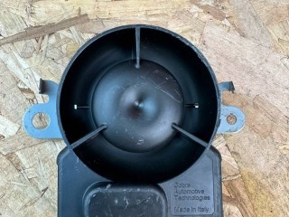 сирена (гонг) Lexus NX 1 поколение [рестайлинг] 2020, 2.5 л., гибрид, красный, полный привод, правый руль, 89040-78010