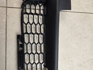 заглушка (решетка) в бампер BMW 2016, бензин, АКПП, белый, задний привод, 51118050347