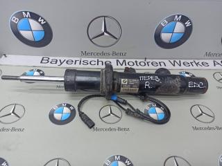 амортизатор передний правый BMW X6 F16 2016, 3.0 л., бензин, правый руль, 6875084