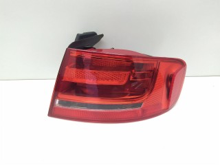 фонарь задний правый Audi A4 B7 2009, 8K5945096D
