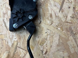 педаль Lexus RX 4 поколение [рестайлинг] 2020, 3.5 л., гибрид, вариатор, красный, полный привод, правый руль, 78110-48111