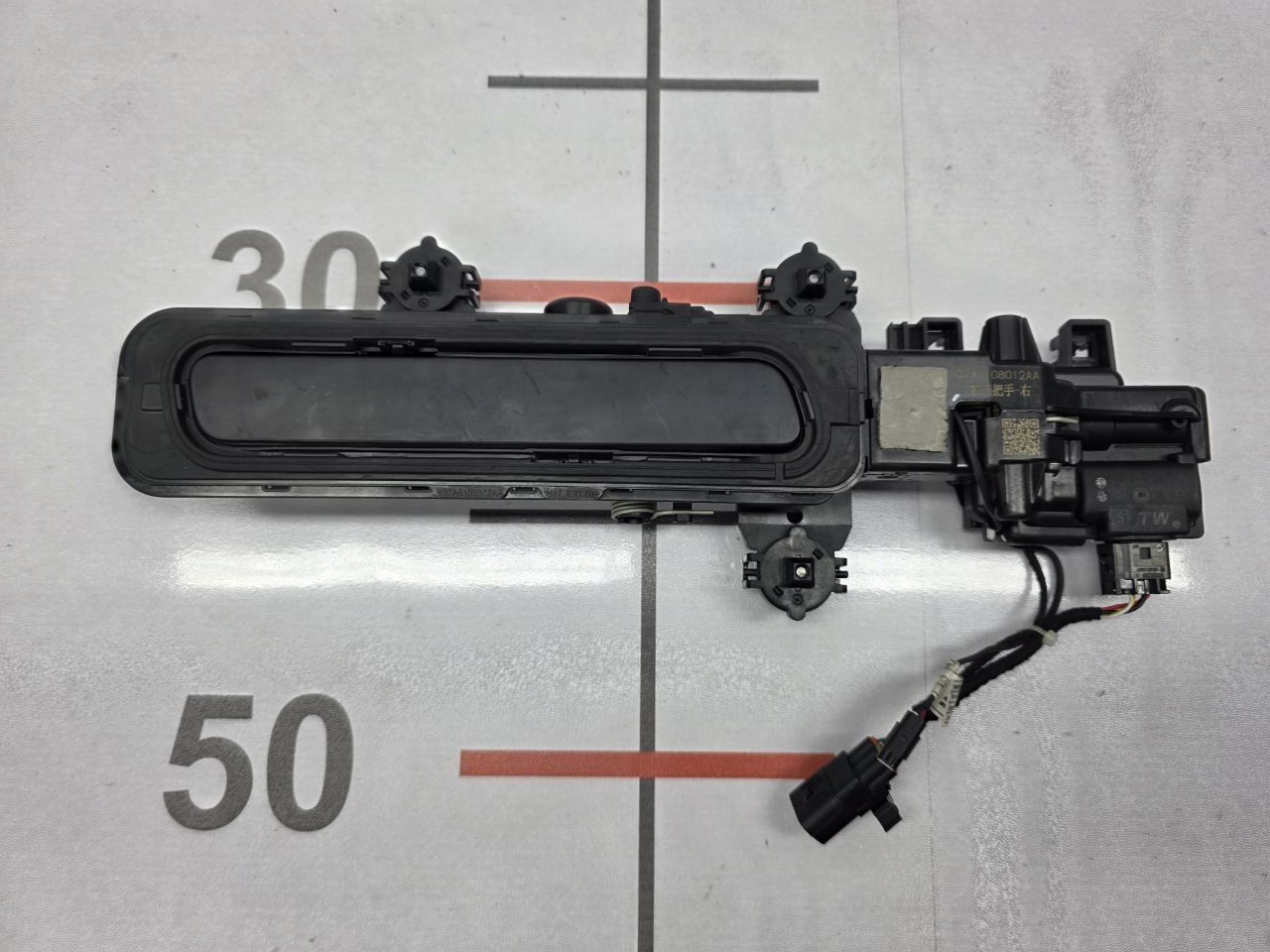 ручка наружная Voyah Free 1 поколение 2021, H37A6108012AA - фото №1