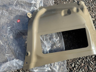 часть кузова (вырезанный элемент) Tesla Model Y 1 поколение (2020 - 2026), 1510099-S0-A, 1510099