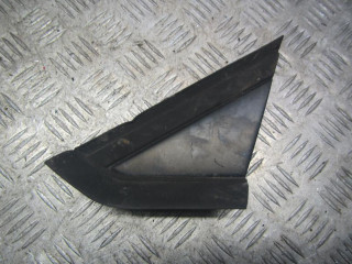 молдинг крыла Citroen C4 1 поколение 2008, 1.6 л., бензин, МКПП, хетчбэк 5 дв., 9647011377