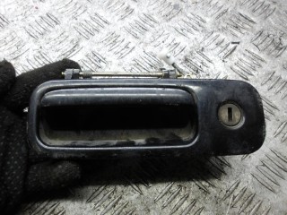 ручка крышки багажника Volkswagen Golf 4 поколение 2002, 1.4 л., бензин, МКПП, хетчбэк 5 дв., 1J6827565B