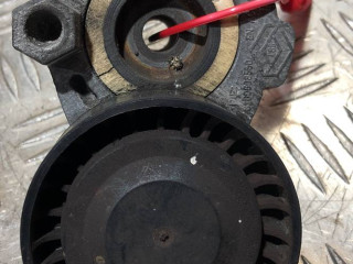 натяжитель Renault Scenic 2 поколение [рестайлинг] 2008, 1.5 л., K9K 724, дизель, 5МКПП, минивэн