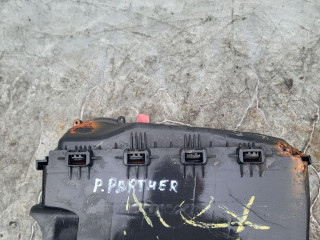 корпус воздушного фильтра Peugeot Partner 1 поколение [рестайлинг] 2007, 1.6 л., дизель, 5МКПП, минивэн