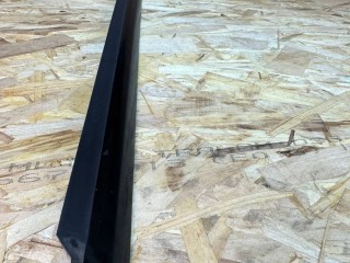 молдинг стекла Mercedes-Benz GLE W166 2018, 2.2 л., дизель, АКПП, черный, внедорожник 5 дв., правый руль, A1667252900