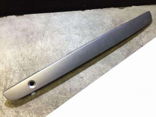 накладка подсветки номера Mazda Premacy 1 поколение [рестайлинг] 2003, C10050811