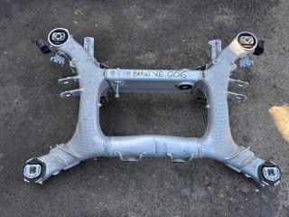 балка подвески задняя BMW 2023, 3.0 л., бензин, a96, полный привод, 6894149, 9184585