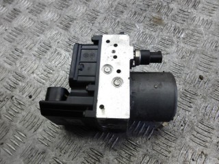 блок ABS Volkswagen Passat B5 [рестайлинг] 2004, 1.6 л., бензин, МКПП, седан, 4B0614517G