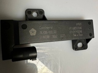 Антенна системы комфортного доступа Maserati Levante 1 поколение 2017, 3.0 л., A630HP, дизель, АКПП, blue, внедорожник 5 дв., полный привод, правый руль, 68051315AB