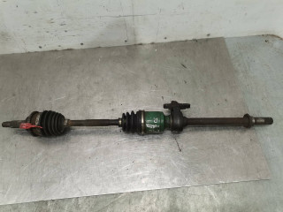 полуось передняя правая (приводной вал, ШРУС) Mazda Premacy 1 поколение [рестайлинг] 2003, 2.0 л., бензин, АКПП, минивэн