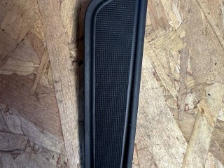 Коврик подстаканника Alfa Romeo Stelvio 1 поколение 2018, 2.0 л., АКПП, серый, внедорожник 5 дв., полный привод, 156129179