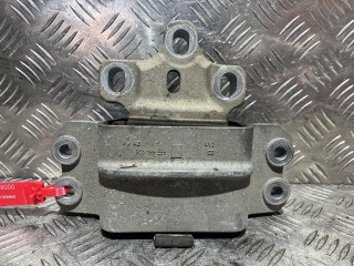 подушка крепления двигателя Volkswagen Tiguan 1 поколение [рестайлинг] 2012, 2.0 л., CCZA, бензин, АКПП, внедорожник 5 дв., 3C0199555AL