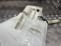 бачок омывателя BMW X1 E84 2011, 3.0 л., N52 B30 A, бензин, АКПП, внедорожник 5 дв., полный привод, 7068998-21 - фото №3