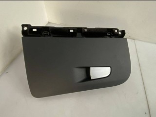 бардачок Alfa Romeo Stelvio 1 поколение 2018, 2.1 л., дизель, АКПП